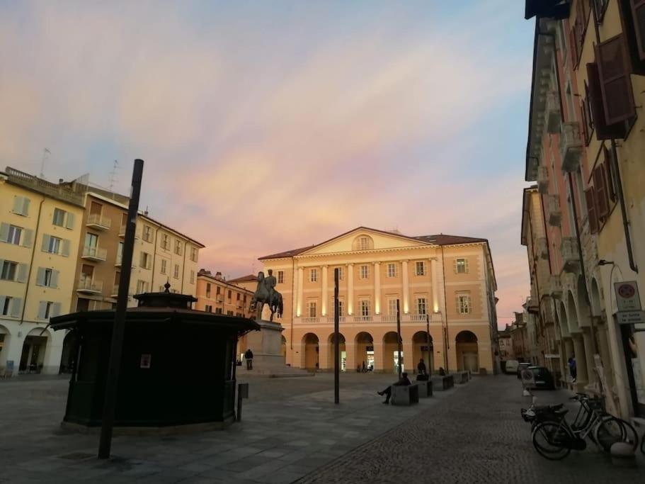 Апартаменты Prestigioso Attico A Passo Duomo By Revenue House Казале-Монферрато Экстерьер фото