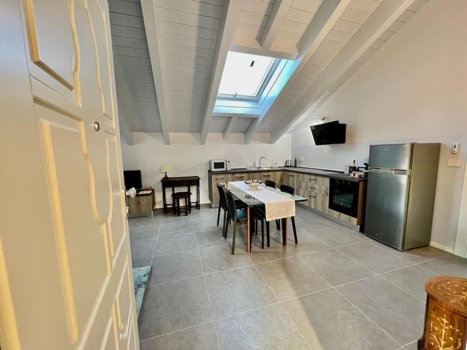 Апартаменты Prestigioso Attico A Passo Duomo By Revenue House Казале-Монферрато Экстерьер фото