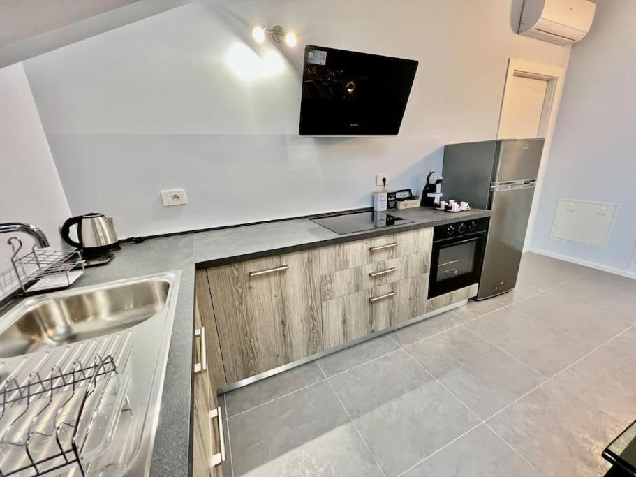 Апартаменты Prestigioso Attico A Passo Duomo By Revenue House Казале-Монферрато Экстерьер фото